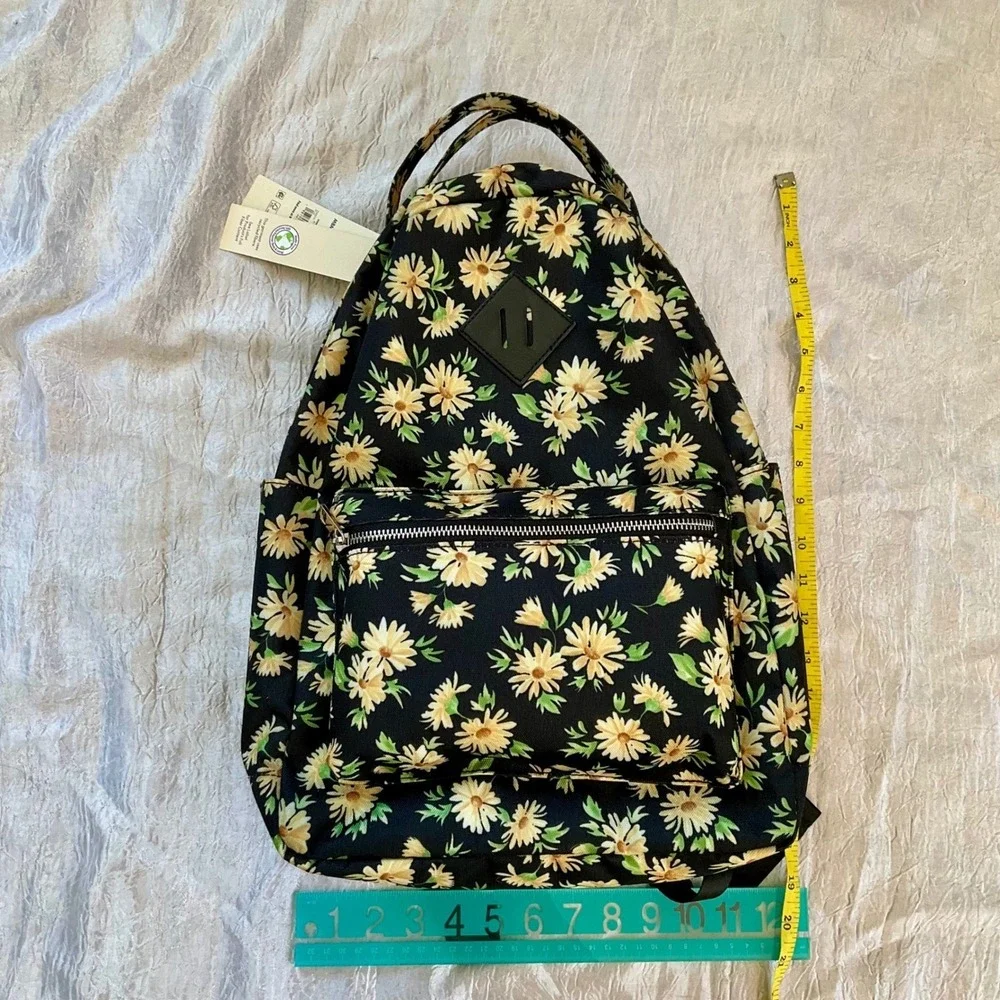 No Boundaries Floral Daisy Backpack Black Recycled Canvas School‎ Travel Bag NWT